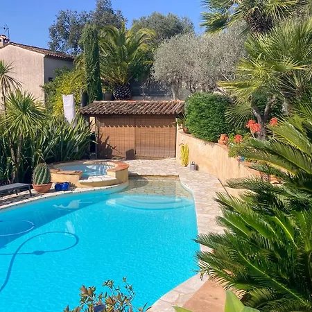 For 7 Guests With Private Pool And Hot Tub Near Cannes Willa Fréjus