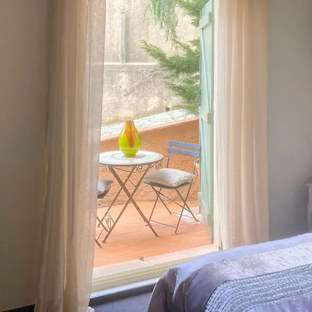 For 7 Guests With Private Pool And Hot Tub Near Cannes